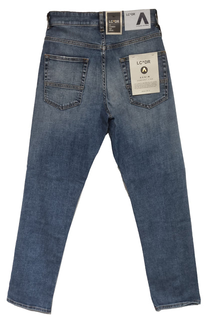 Jean Lav. 205