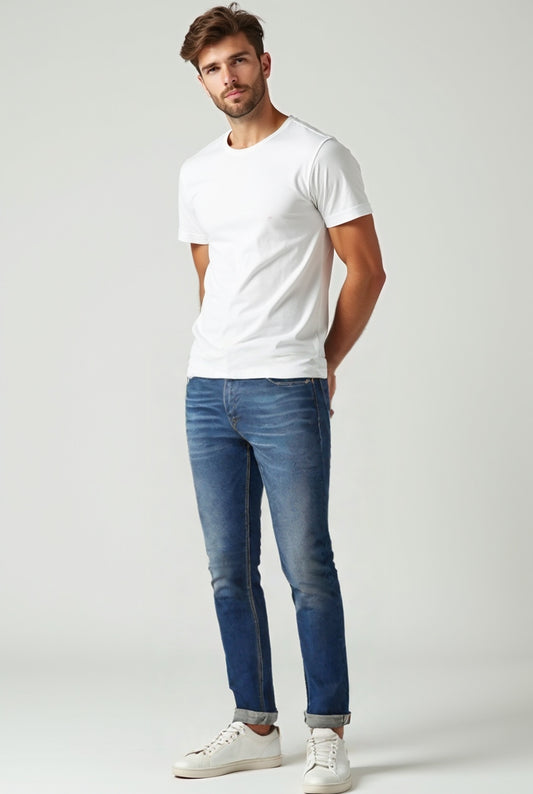 Daniel  Lav. 7