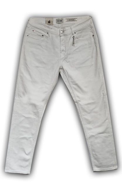 Daniel Carry over 005